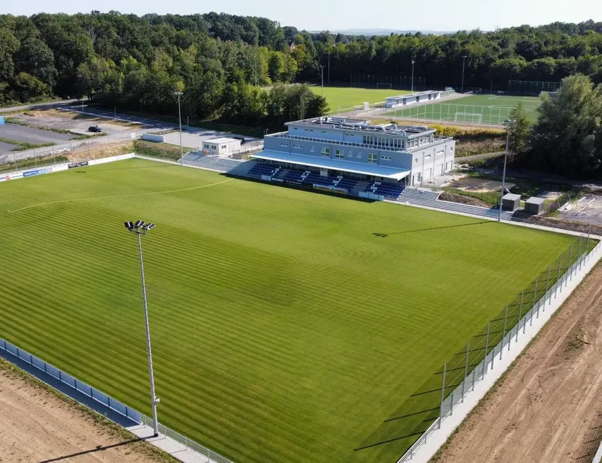 Kümpel + Hellmeister Arena im Westfalia Sportpark