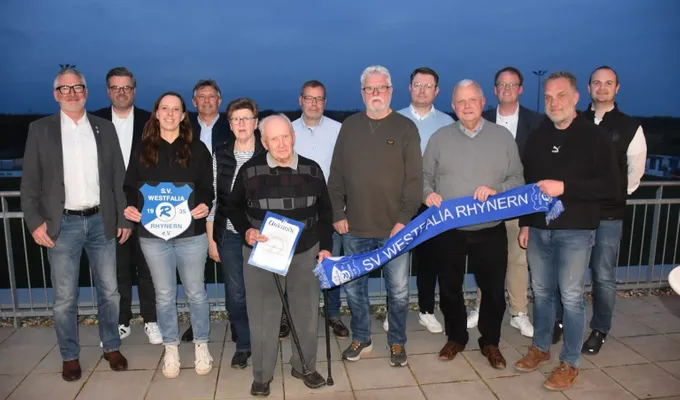Dr. Arnulf Kleine bleibt ein weiteres Jahr Vorsitzender